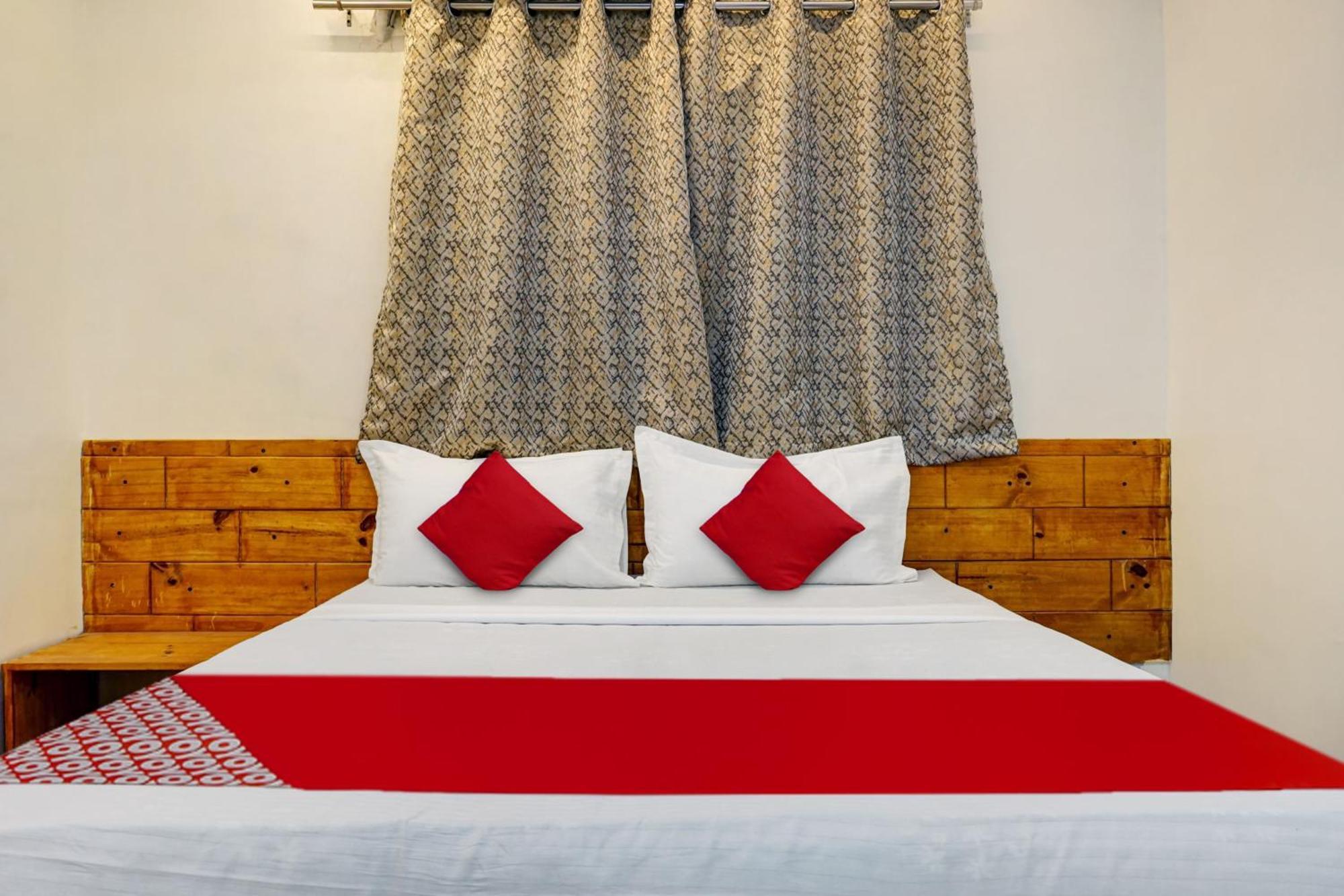 Hotel O Paradise Arvi Luaran gambar